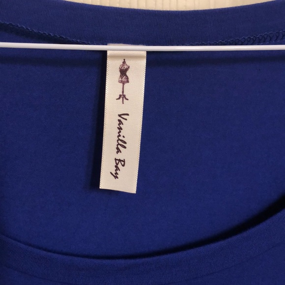 Tunic - Picture 2 of 3